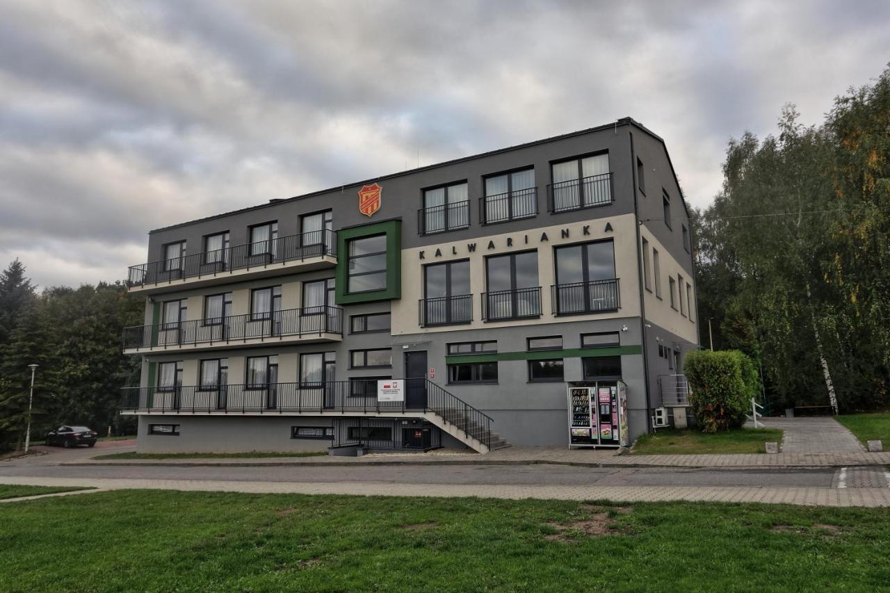 Hostel Pawilon Sportowo Turystyczny Kalwarianka Kalwaria Zebrzydowska Exteriér fotografie