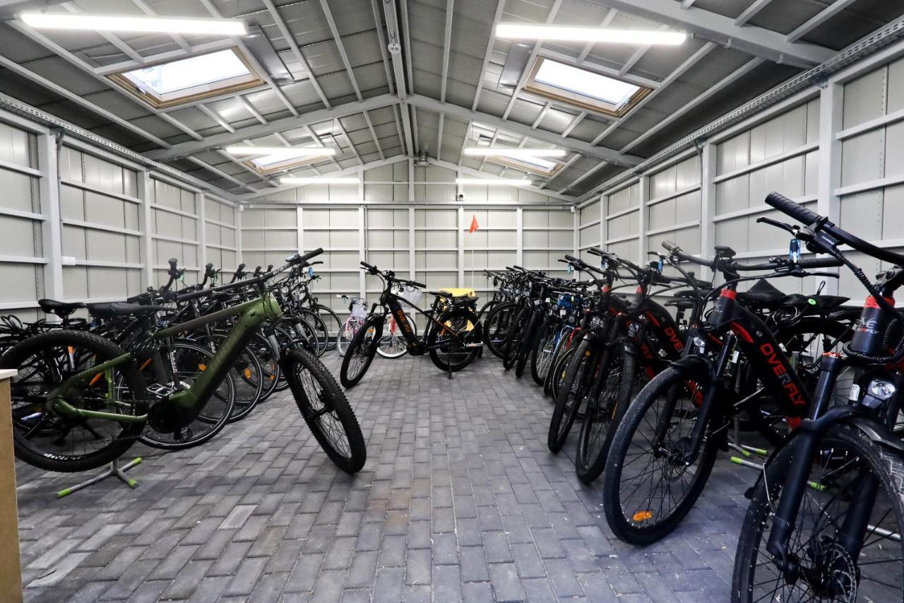 Hostel Pawilon Sportowo Turystyczny Kalwarianka Kalwaria Zebrzydowska Exteriér fotografie