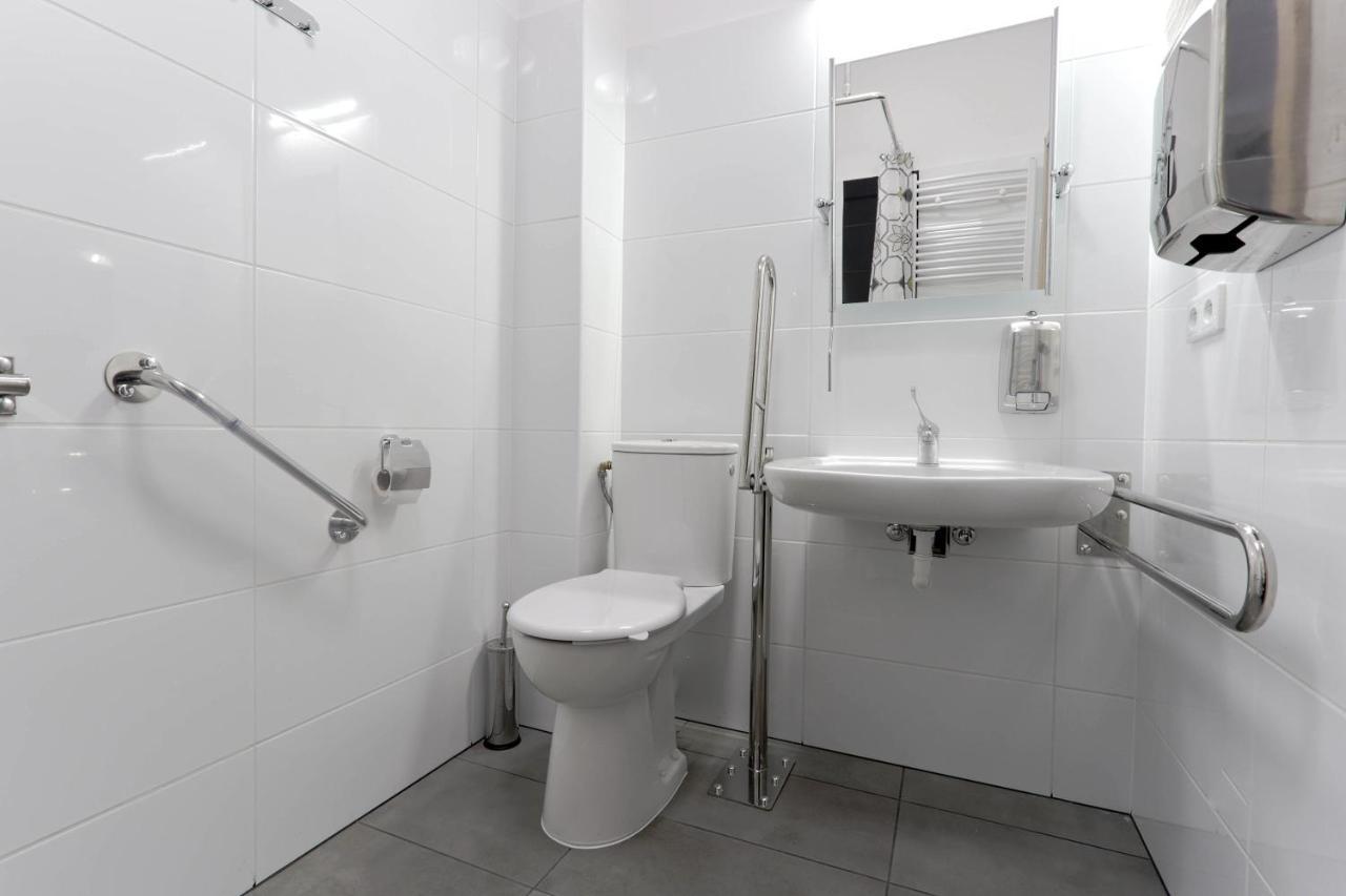 Hostel Pawilon Sportowo Turystyczny Kalwarianka Kalwaria Zebrzydowska Exteriér fotografie